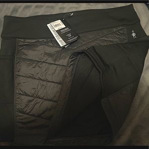 *BNWT* brand: SmartWool - type:Skirt - color:Black - size:Large